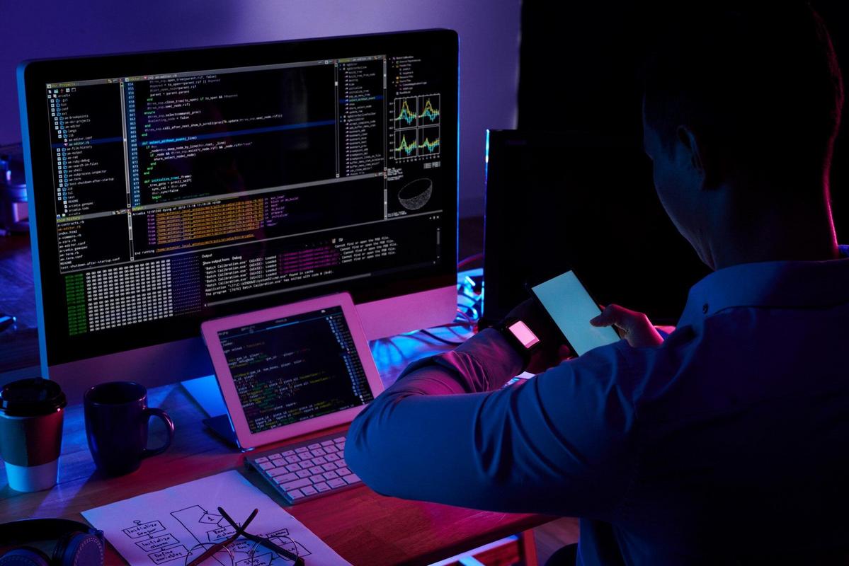 ภาพตัวอย่างแสดงบทบาทของ CSS ในการจัดรูปแบบหน้าเว็บเบื้องต้น