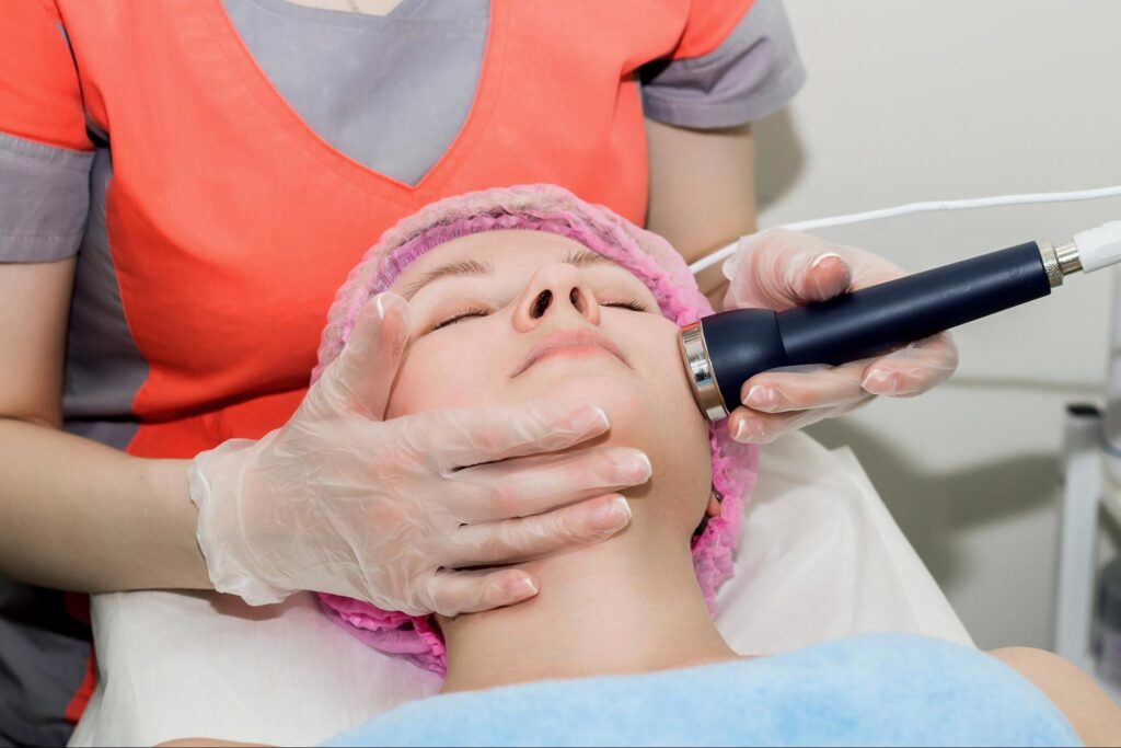 เทคนิคยกกระชับหน้า